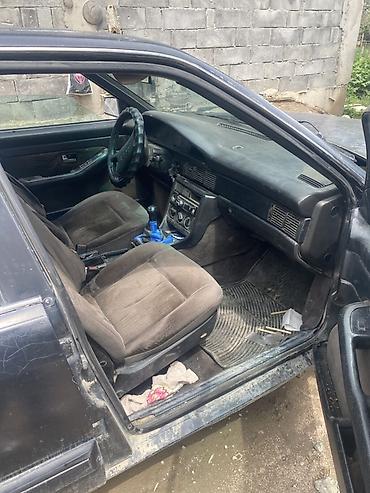 2 8: Audi 100: 1988 г., 1.8 л, Механика, Бензин, Седан — 7