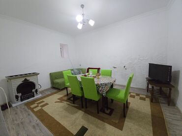 təcili ucuz ev satılır: 3 комнаты, 80 м², Нет кредита, Средний ремонт