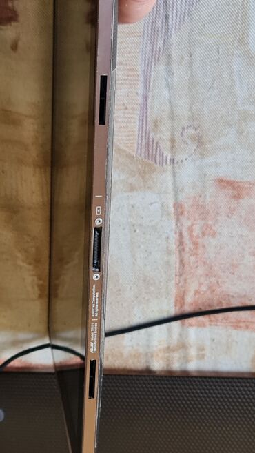 ASUS: Netbook je kao nov, sve radi nema.mane, moze I ko netbook I ko — 19