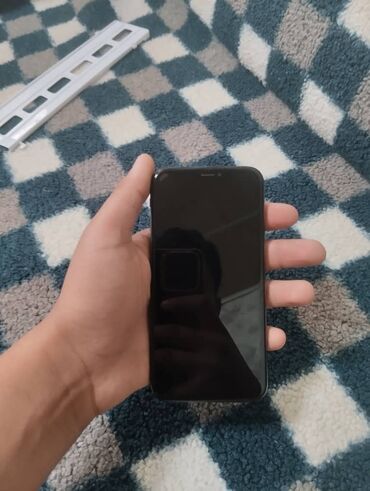 Apple iPhone: IPhone X, Б/у, 64 ГБ, Black Titanium, Защитное стекло, Чехол, 100 %