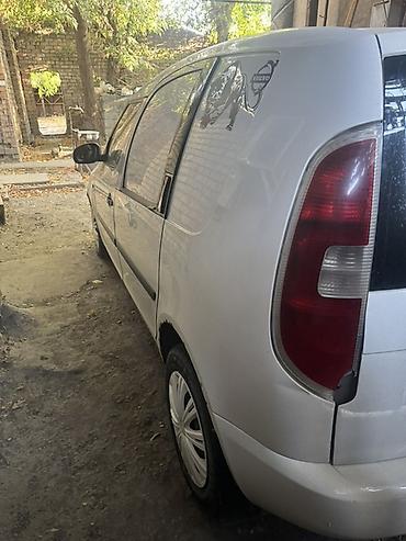 wv caddy: Skoda Praktik: 2009 г., 1.4 л, Дизель, Фургон — 2
