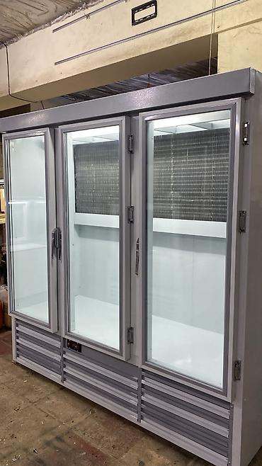 3 qapılı şüşə vitrinli soyuducu kamera - Mağaza, market, kafe və