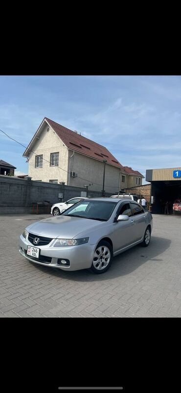 авто унаага алмашам: Honda Accord: 2004 г., 2 л, Автоматтык, Бензин, Седан