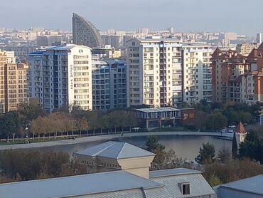 Маркетинг, реклама, PR: Qutab bişirən xanim lazimdimaaş günü 25 man iş saat 9 dan 7 yə