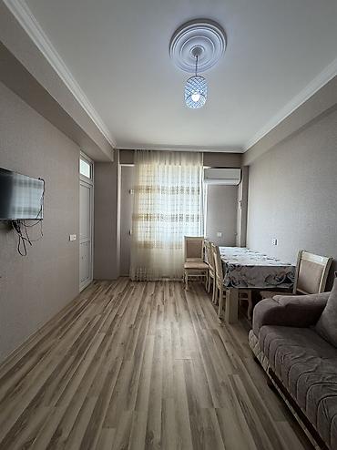 studiya menzil: 2 otaqlı, Yeni tikili, 44 kv. m — 1