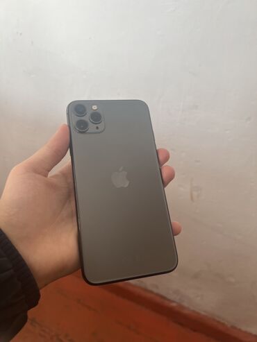 сони плейштейшн: IPhone 11 Pro Max, Б/у, 256 ГБ, Desert Titanium, Защитное стекло, Чехол, 79 %