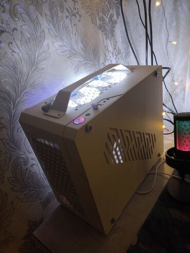 нерабочий компьютер: Компьютер, ядер - 6, ОЗУ 32 ГБ, Игровой, Б/у, AMD Ryzen 5, AMD Radeon RX 580, SSD