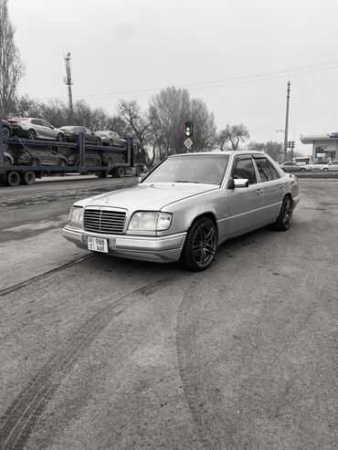 Mercedes-Benz: Mercedes-Benz E-Class: 1995 г., 3.2 л, Автомат, Бензин, Седан