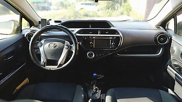 neta ls: Toyota Prius C: 2016 г., 1.5 л, Вариатор, Гибрид, Хэтчбэк — 6