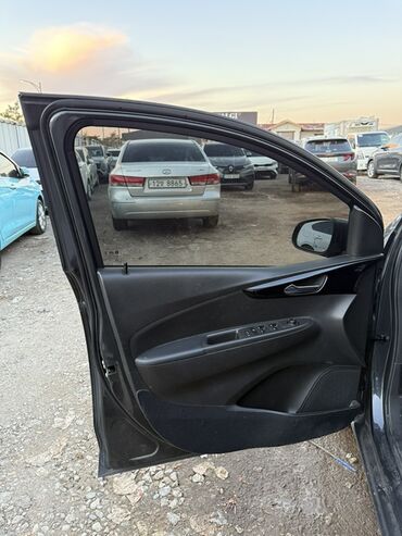 Chevrolet: Chevrolet Spark: 2019 г., Бензин, Хэтчбэк — 7