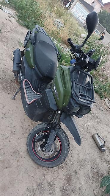 вайпер 125: Скутер VILIMI в стиле adventure, подходящий для городских поездок и — 1