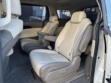 Kia: Kia Carnival: 2021 г., Минивэн — 9