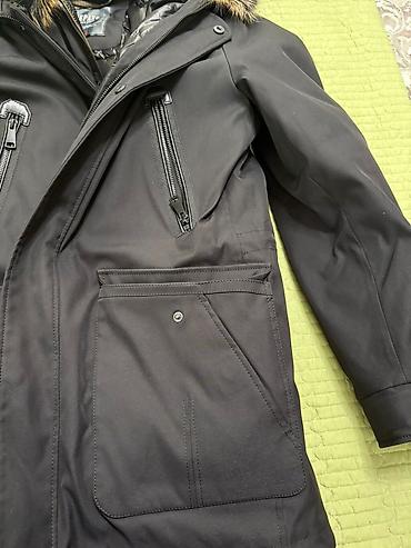 Куртки: Продаю куртку.скидка есть — 2