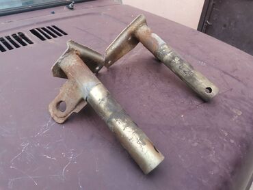 Auto delovi: Nosaci zadnjeg branika Lada 2104 Karavan. Polovno, ocuvano. Skinuto sa — 4