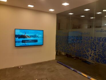 Kronşteynlər: Bütün televizorlar üçün divar asılqanları.Ətraflı votçap.Yeganə şadıığ — 12