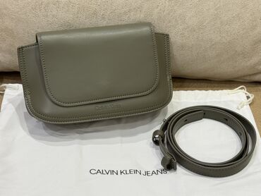 Hyundai: Çiyin çantası, Calvin Klein, Yeni