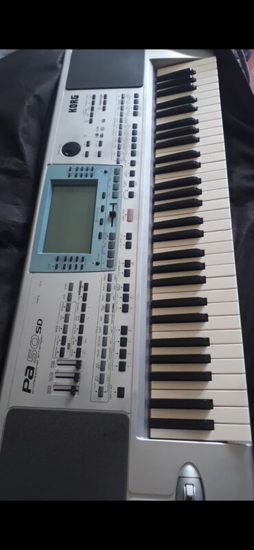 Sintezatorlar: Sintezator, Korg