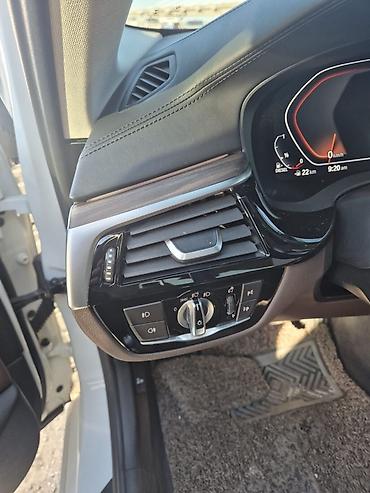 BMW: BMW 5 series: 2020 г., 2 л, Автомат, Дизель, Седан — 14