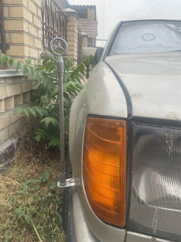 Другие автозапчасти: Флагшток оригинал mercedes w123 w126 w124 w210 w211 w140 мерс