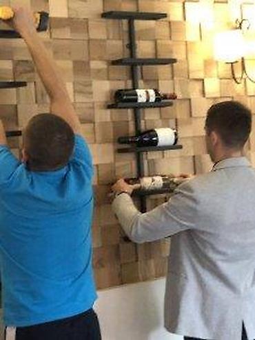 dvosed mali: VINSKE POLICE UREĐENJE RESTORANA | Izrada nameštaja po meri Drvo& — 6