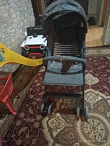 Uşaq arabası – yüngül və kompakt “umbrella” tipli model - Rəng: tünd