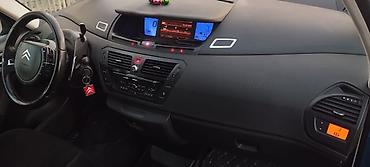 citroën ami купить: Citroën C4 Picasso – mavi rəngli kompakt MPV Xüsusiyyətlər: - Kuzov — 6