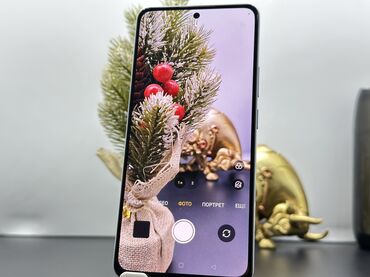Realme: Realme 12 Pro, Б/у, 256 ГБ, цвет - Серебристый, 2 SIM — 12