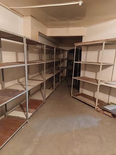 1 комната квартира снять: 28 may m yaxın podval kirayə verilir.Sklad və s. yararlıdı — 3