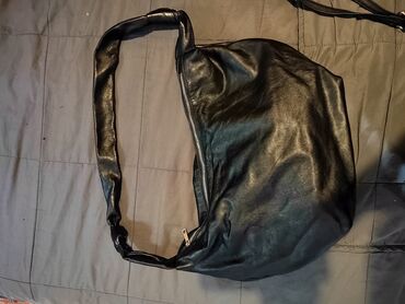 dm vikleri za kosu: Shoulder bag, Material: Faux leather