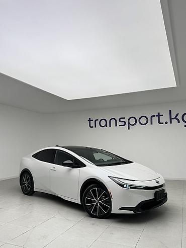 2023: Toyota Prius: 2023 г., 2 л, Вариатор, Гибрид, Лифтбек — 1