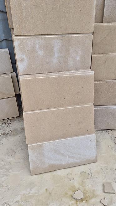 Dekorativ daşlar: Təbii daş üzlük piltələr - Material: Qumdaşı (təbii daş), sıx və — 11