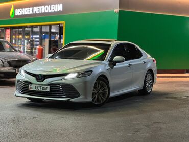 автомобиль на кредит: Toyota Camry: 2018 г., 2.5 л, Автомат, Гибрид, Седан
