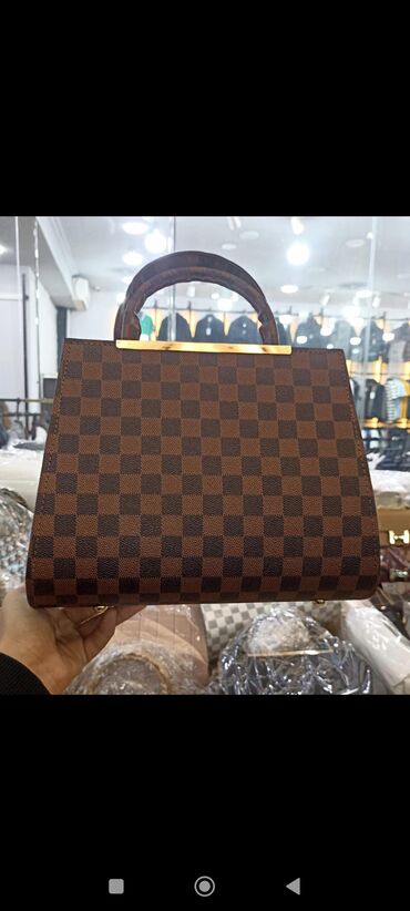 Çantalar: Əl çantası — 5