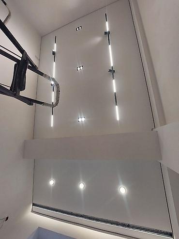 Натяжной потолок: Натяжные потолки с интегрированными световыми линиями - — 29