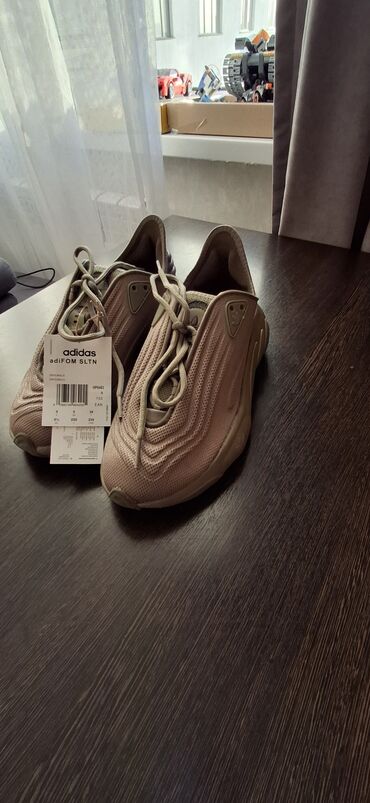 Кроссовки и спортивная обувь: Кроссовки, 38, Adidas, Новый, Самовывоз at lalafo.kg Кроссовки и спортивная обувь: Кроссовки, 38, Adidas, Новый, Самовывоз