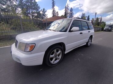 посадка авто: Subaru Forester: 2002 г., 2.5 л, Механика, Бензин