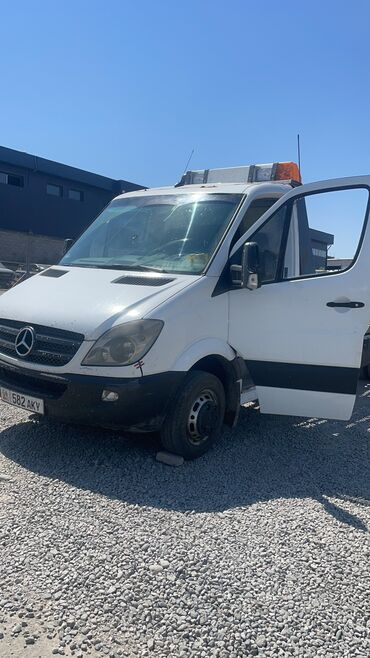 Услуги эвакуатора: С манипулятором, С лебедкой, С ломаной платформой — 5