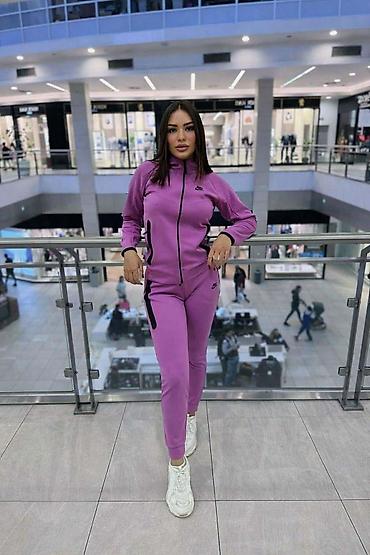 jasmil helanke: 04. ženske nove trenerke S,M,L,XL,XXL veličine 4800 din🌸🌸 — 2