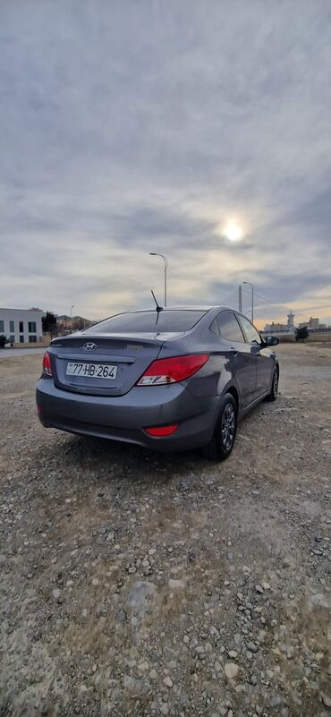 volkswagen 6: Hyundai Accent: 1.6 л | 2014 г. Седан