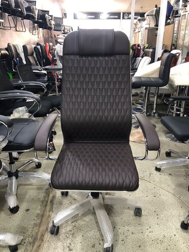Ofis və oyun kresloları: Yeni, Təkərli, Qolları tənzimlənmir, Dəri — 7