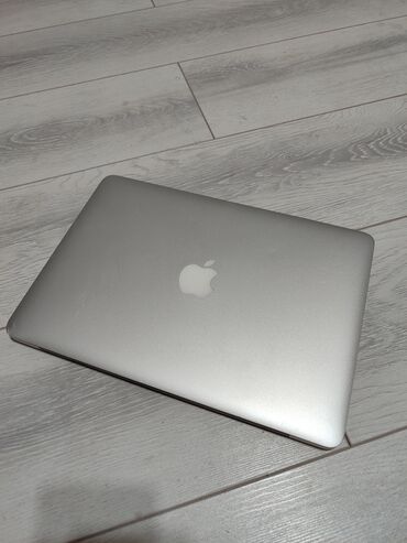 mac mini 2010: Ноутбук, Apple