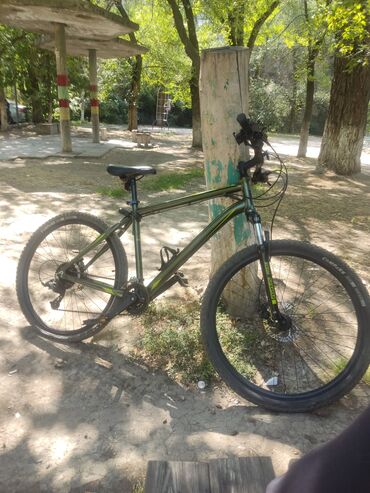 купить велик mtb: Рама: Легкая и прочная алюминиевая Tectonic T1, оптимизированная для