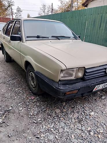гольы 2: Volkswagen Passat: 1986 г., 1.6 л, Механика, Бензин, Хэтчбэк — 1
