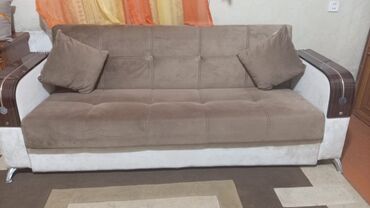 divan uzlukleri: Divan, İşlənmiş, Açılan, Bazalı, Parça, Çatdırılma yoxdur