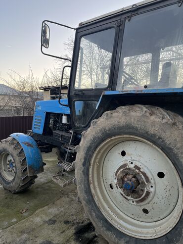 Traktorlar: Traktor Belarus (MTZ) 892, 2009 il, 90 at gücü, motor 3.3 l, İşlənmiş