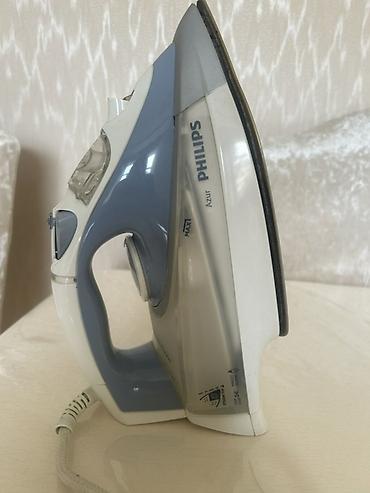 Утюги: Philips Azur buxarlı ütü - Gərginlik: 220–240 V, 50–60 Hz (Ştepsel — 3