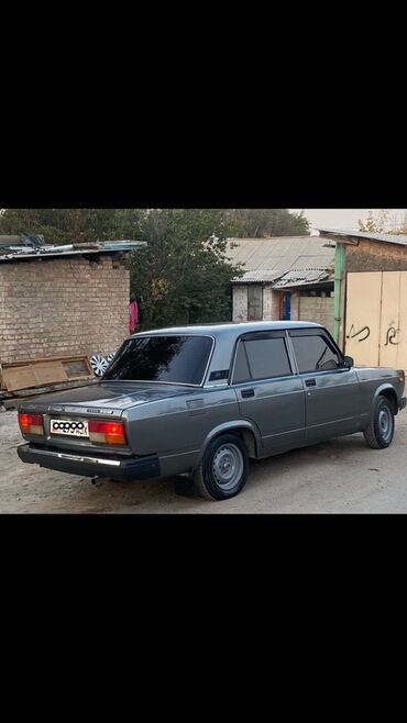 срочно продам авто в связи с переездом: ВАЗ (ЛАДА) 2107: 2011 г., 1.6 л, Механика, Седан