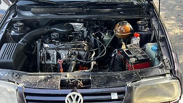 from japan: Volkswagen Vento: 1993 г., 1.8 л, Механика, Бензин, Седан — 5