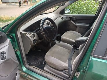 беби фокс шоколад: Ford Focus: 2002 г., 2 л, Автомат, Бензин, Универсал