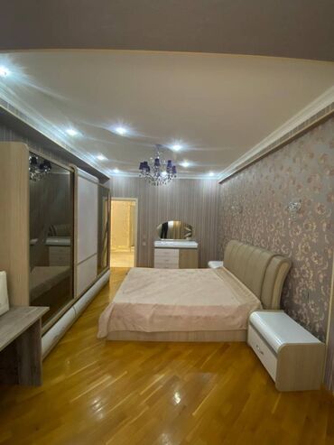 Uzunmüddətli kirayə mənzillər: Elmler metrosuna piyada 3 deqiqelik mesafədə,15 mərtəbənin,6-cı — 9